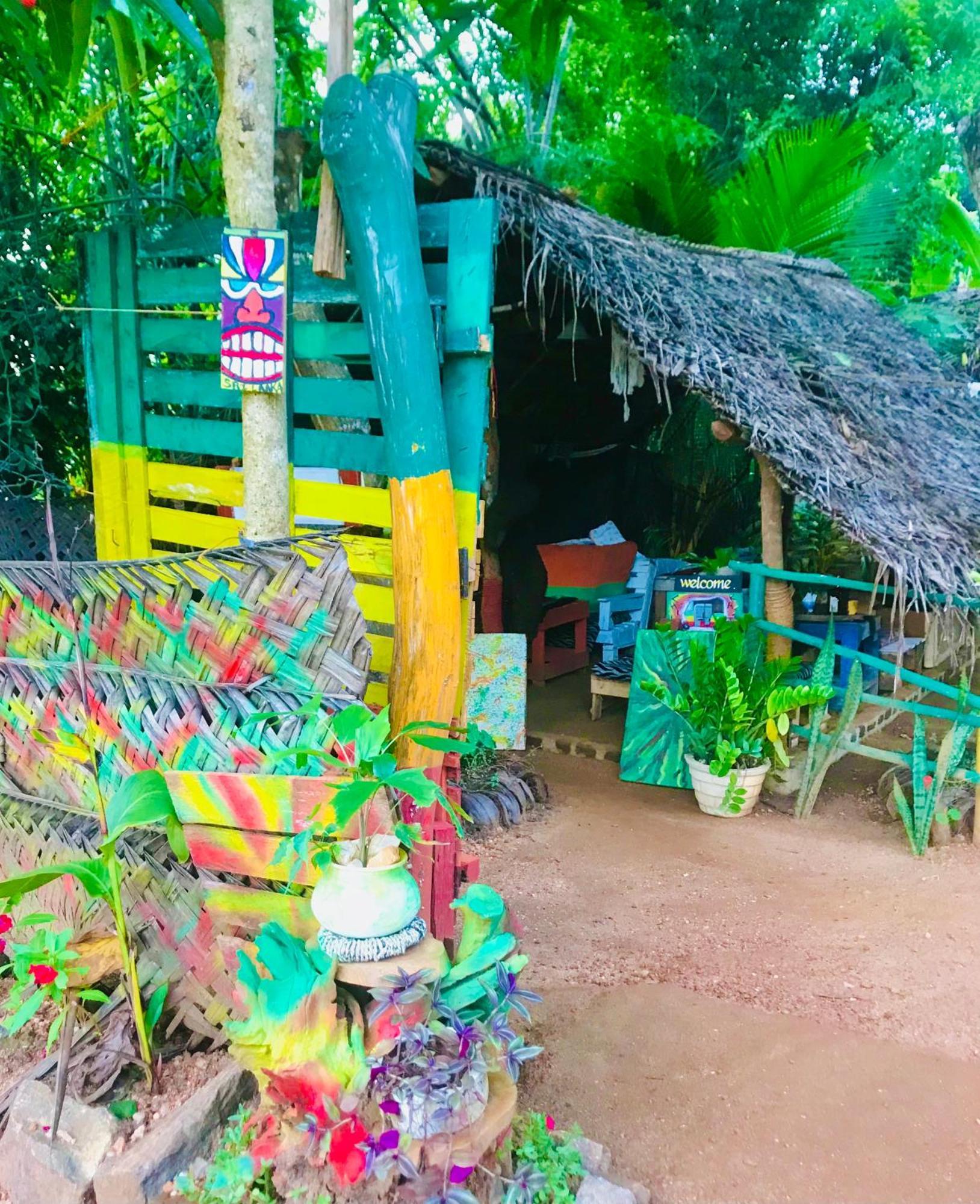 سيغيرِيا Reggae Paradise Hostel المظهر الخارجي الصورة